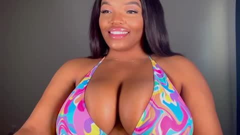 Snapshot of maybabi chatting on February 5, 3:09 pm MayBabi online show from February 5, 3:09 pm