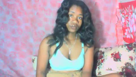 mayrah online show from December 23, 5:46 am