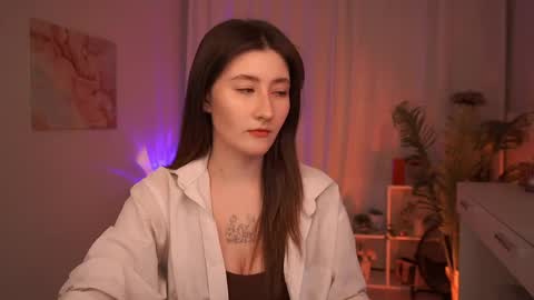  May  online show from April 20, 6:16 am