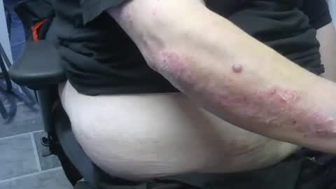 Snapshot of maza_4 chatting on October 24, 7:53 am maza_4 online show from October 24, 7:53 am