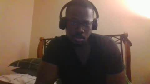 Mark online show from December 3, 5:08 am