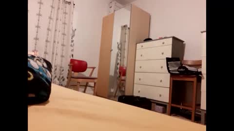 mccock16cm online show from December 10, 5:39 am