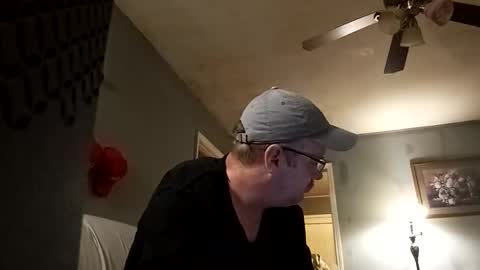 mcfly1973 online show from December 31, 1:08 pm