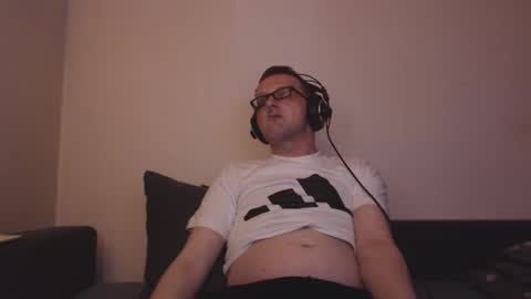 Mike online show from November 14, 9:05 pm