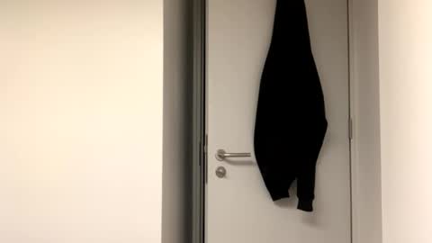 mcr8080 online show from January 11, 6:35 am