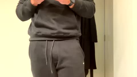 mcr8080 online show from January 1, 12:11 pm