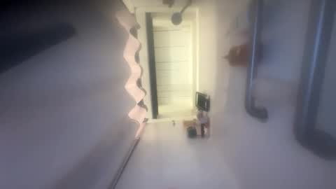 Dens cam online show from April 10, 9:19 pm