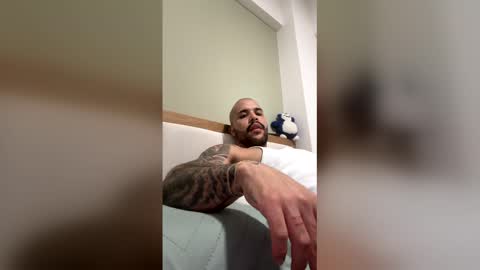 filippoae online show from February 8, 10:02 pm