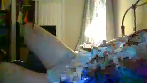 Snapshot of medic243 chatting on December 3, 2:09 am Medicineman online show from December 3, 2:09 am