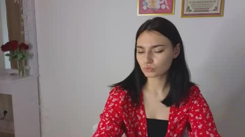 Dina online show from March 2, 11:07 am