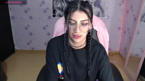 Katrina online show from March 12, 11:01 pm