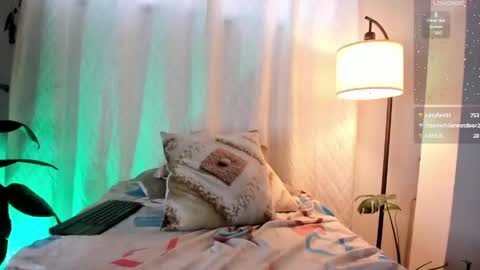 Baio online show from April 15, 7:58 pm