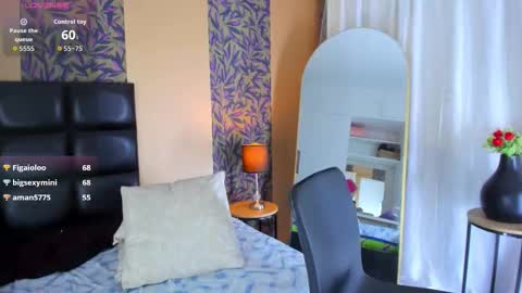 emily online show from October 18, 3:27 pm