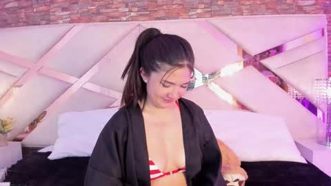     online show from November 4, 1:34 pm