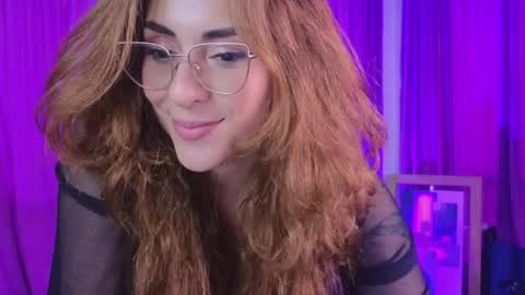                 Laura                 online show from May 24, 10:27 pm