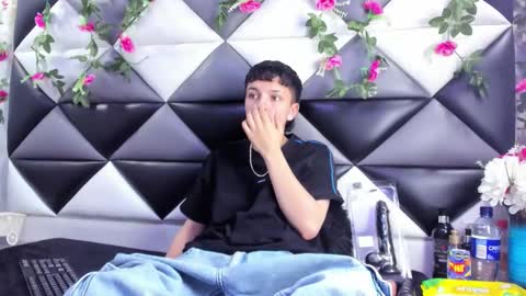 megan_thompsonn_ online show from November 30, 3:35 am