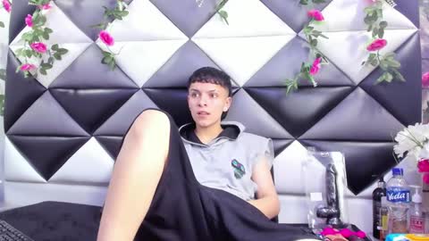 megan_thompsonn_ online show from October 3, 3:04 am