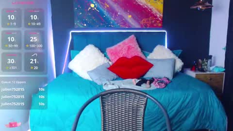 M E G A N   online show from February 14, 6:34 am