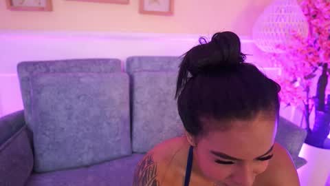 Megan Lowell online show from February 18, 8:30 pm