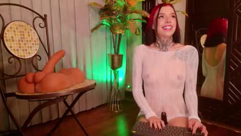 Megan  online show from November 13, 10:07 am