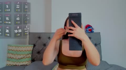 megansammy online show from February 12, 7:06 pm