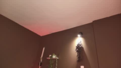     online show from March 4, 12:40 am