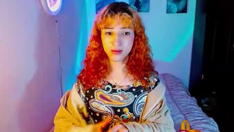 Snapshot of meghan_devil_ chatting on September 22, 7:12 am meghan_devil_ online show from September 22, 7:12 am