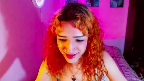 Snapshot of meghan_devil_ chatting on September 25, 2:40 am meghan_devil_ online show from September 25, 2:40 am