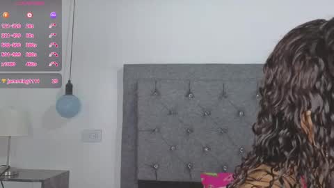 Meghan  online show from October 1, 9:35 pm