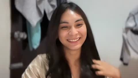 meiluxe online show from April 11, 11:03 am