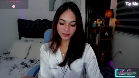 meiluxe online show from July 25, 5:33 pm