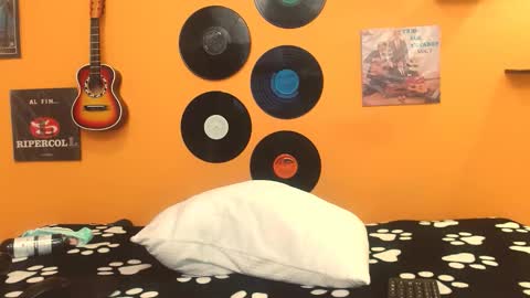 MEIS online show from September 28, 2:53 am