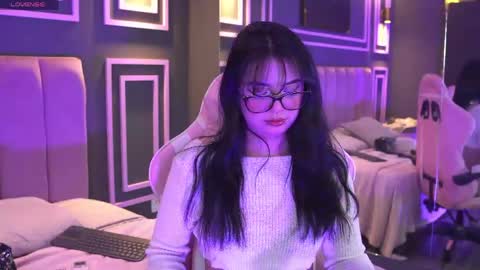 Mekari . online show from April 17, 7:05 pm