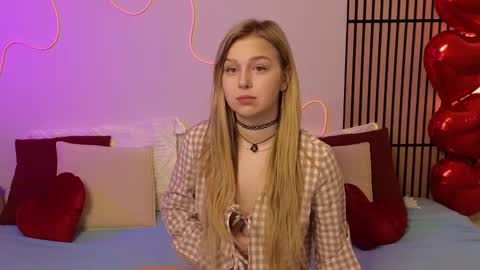 Mel online show from February 13, 4:11 am