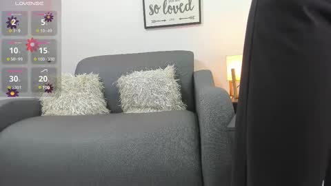 melan_owen online show from March 8, 11:05 am