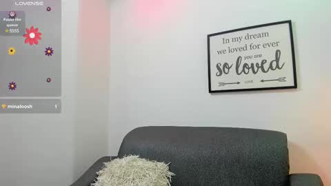 melan_owen online show from March 9, 11:14 am