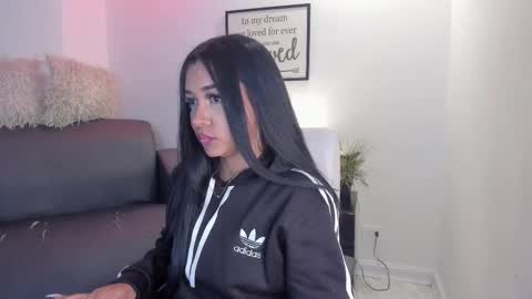 melan_owen online show from January 14, 10:56 am