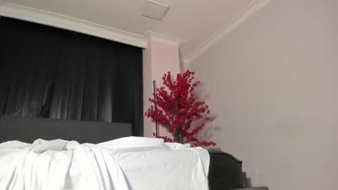 melani greyy online show from March 7, 12:15 am