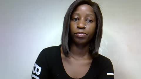 melanie_nay online show from February 5, 11:55 am