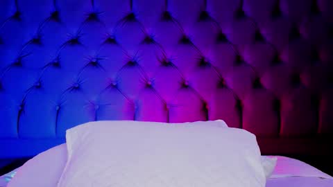 MelanyLuv online show from December 20, 12:50 am