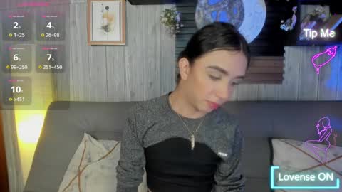 Snapshot of melany_27 chatting on September 29, 3:33 pm Melany online show from September 29, 3:33 pm