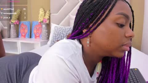 Melanie online show from March 7, 6:22 pm