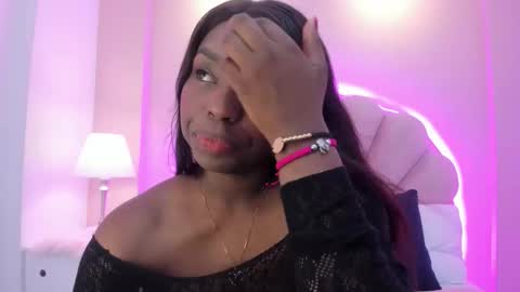 Melanie online show from October 3, 3:59 am