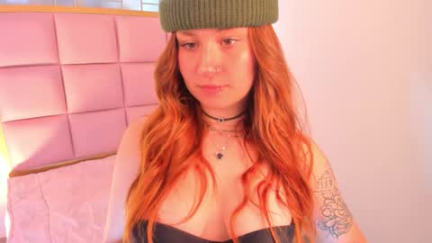 Im Meleena   online show from February 12, 2:53 pm