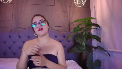 melida_scars online show from February 18, 12:49 pm