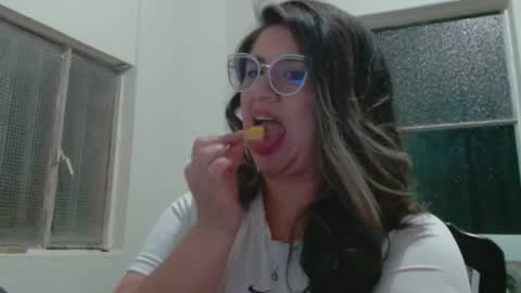 Melinda online show from February 22, 6:06 am