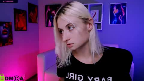 Melisa online show from October 4, 6:49 pm