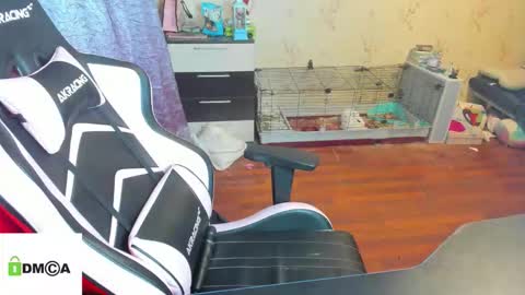 melisanilson online show from January 15, 4:54 am