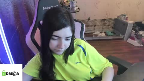 melisanilson online show from June 18, 9:42 pm