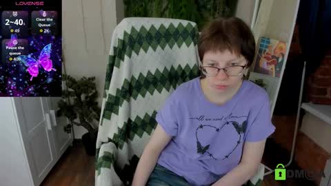 Melissa online show from February 15, 8:40 pm